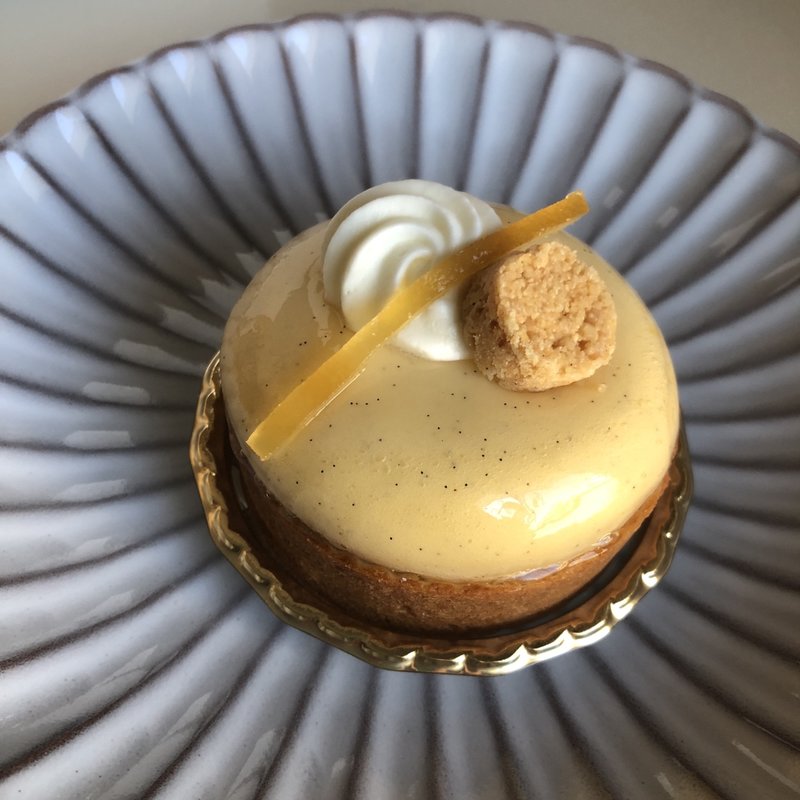 タルトシトロンヴァニーユ(KNOCK ON WOOD)