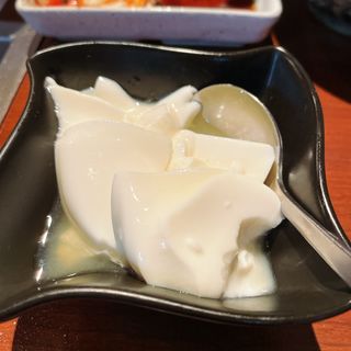 杏仁豆腐(焼肉 Shin天楽)