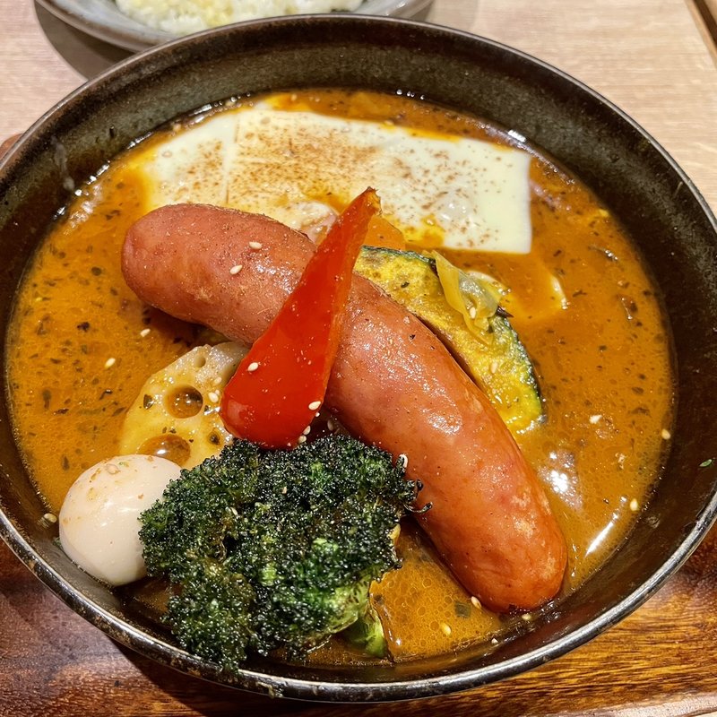 ポークフランクとベーコンの炙りチーズのせ(スープカレーガラク 中野店 （GARAKU）)