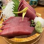 寒ブリの刺身