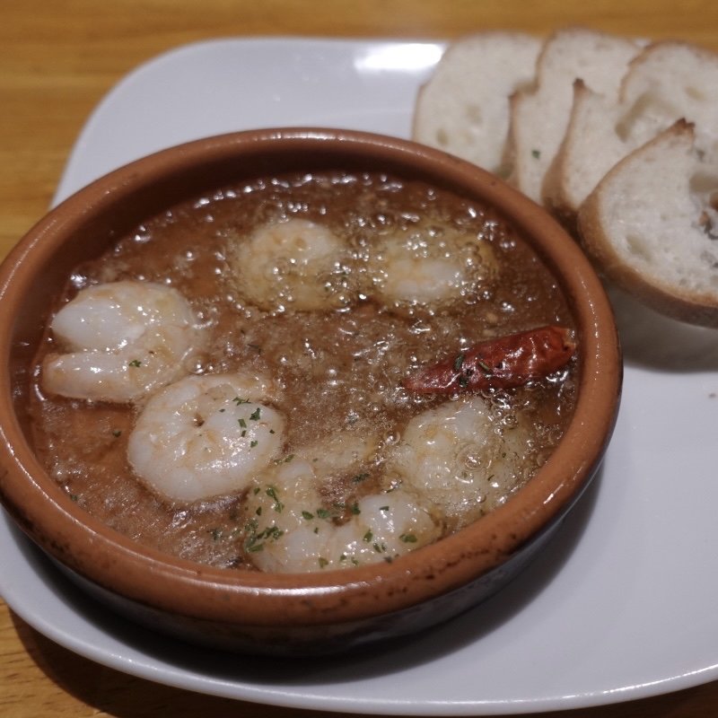 海老のアヒージョ(さかづき Brewing （さかづき ブルーイング）)