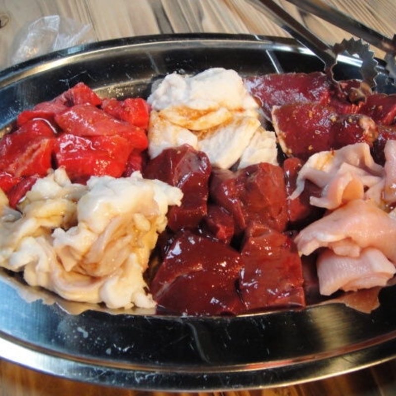 おまかせ6種盛り(横丁ホルモン )