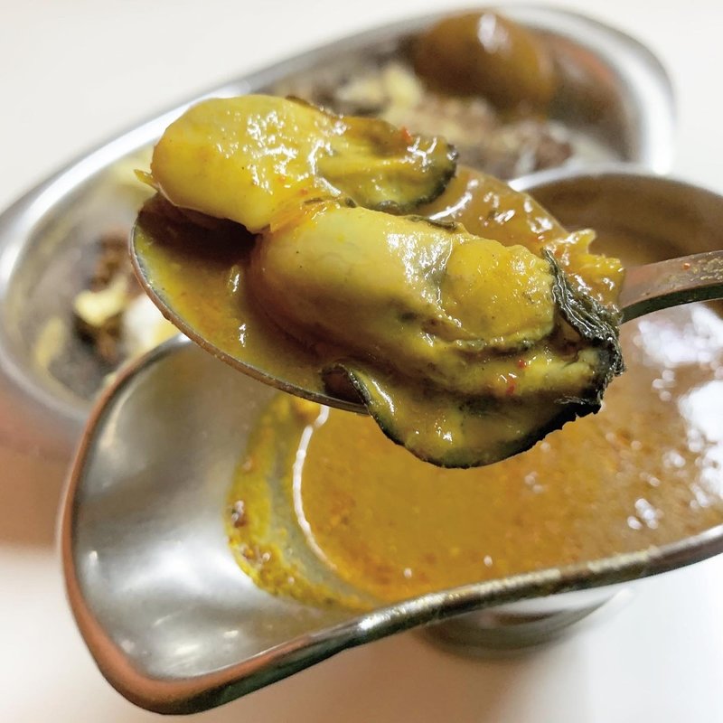 オイスターゴッド(薬膳)(かれーの店 うどん)