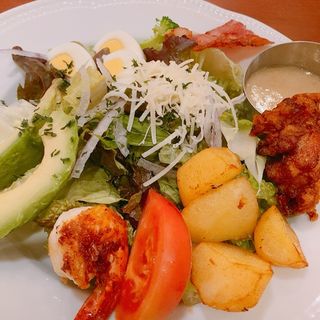 食いしん坊のシェフサラダ(ロイヤルホスト 三篠店 )