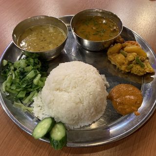 ダルバットセット マトンカレー(インド・ネパール料理　サンライズダイニング （SUN　RISE　DINING）)