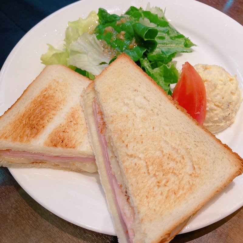 ホットサンド(カフェラリー 新宿店 （Cafe Rally）)