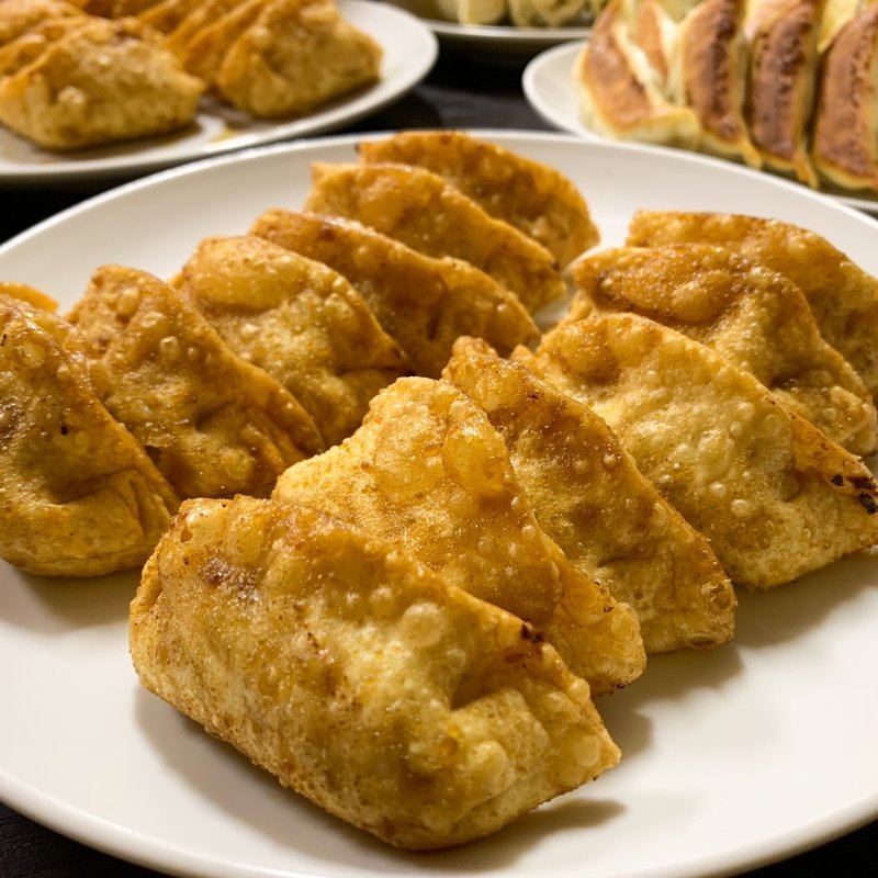 揚げ餃子(香蘭 （コウラン）)