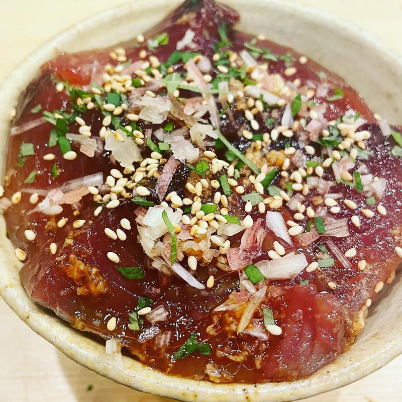 かつおの手こね丼(かつお食堂)