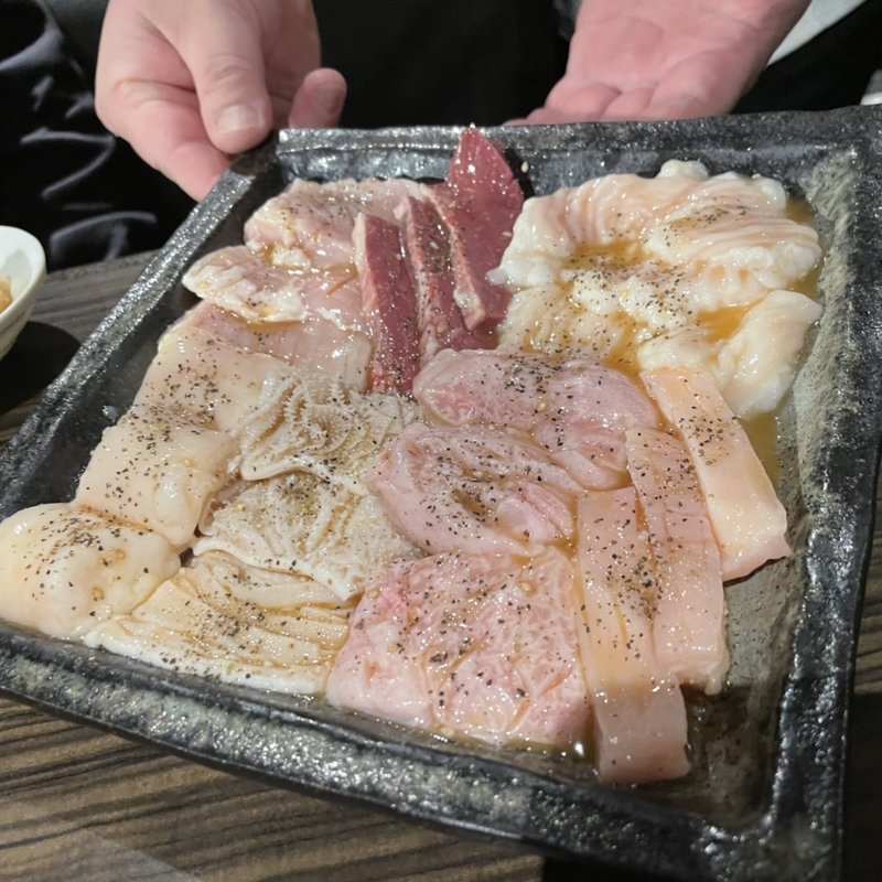 ホルモン盛(焼肉 かえん)