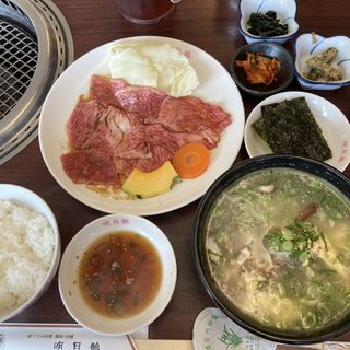 大阪上本町駅周辺で食べられるテールスープランキング Sarah サラ