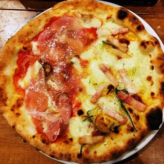 ハーフアンドハーフ(ピッツェリア トレンタノーヴェ （pizzeria 39）)