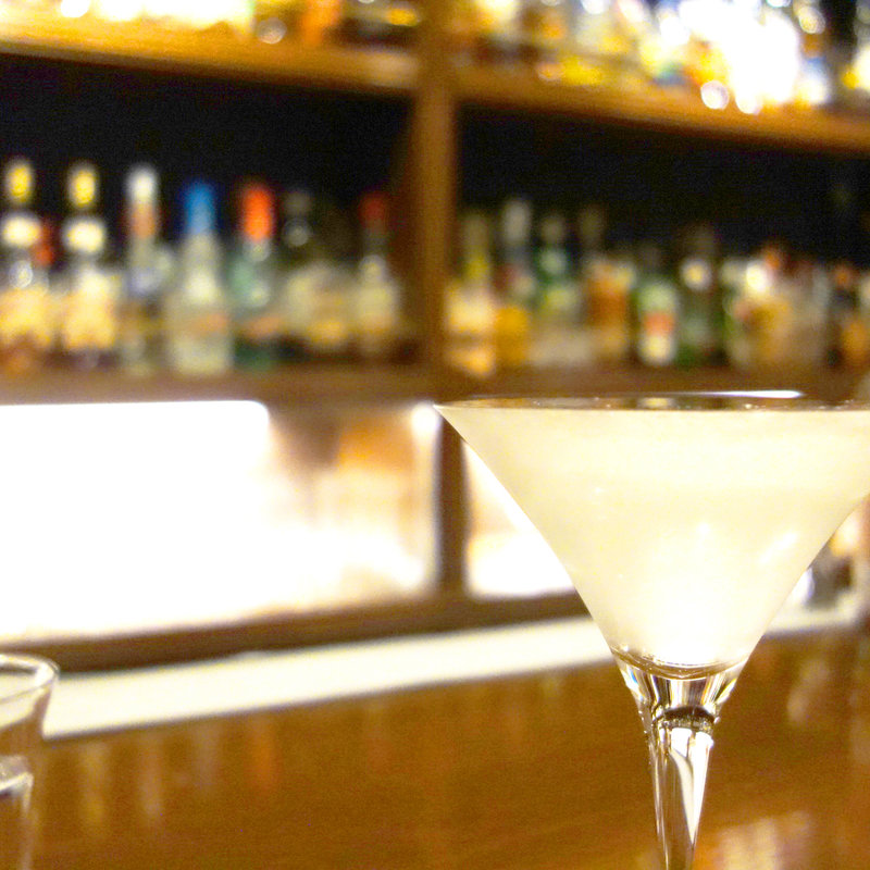 ボンドマティーニ(BAR CAPER)