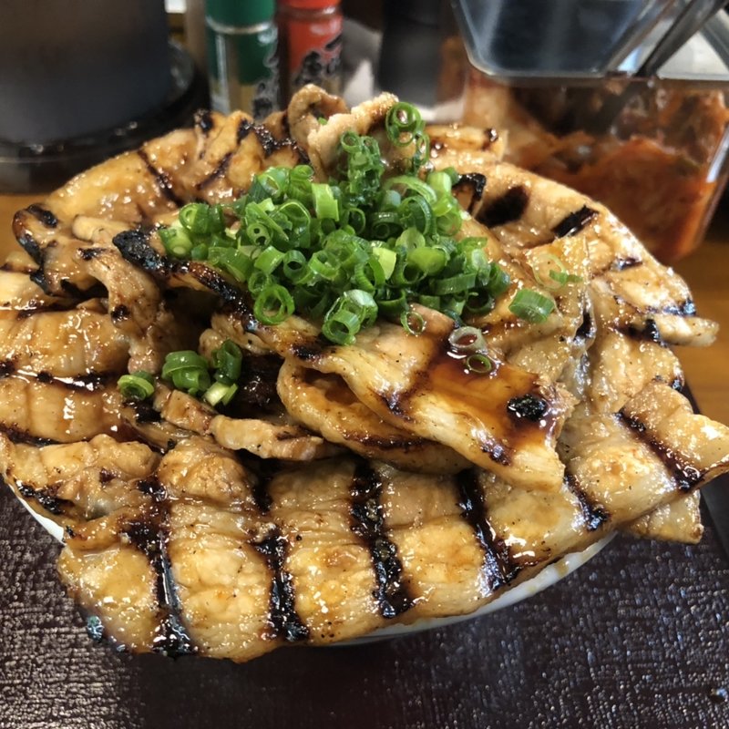 並（ごはん400g肉200g）(炭火焼き豚丼専門店　豚小家)