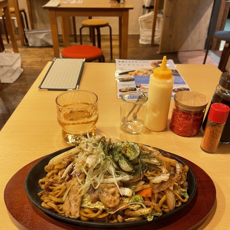 ソースやきそば(室蘭やきそば うずら)