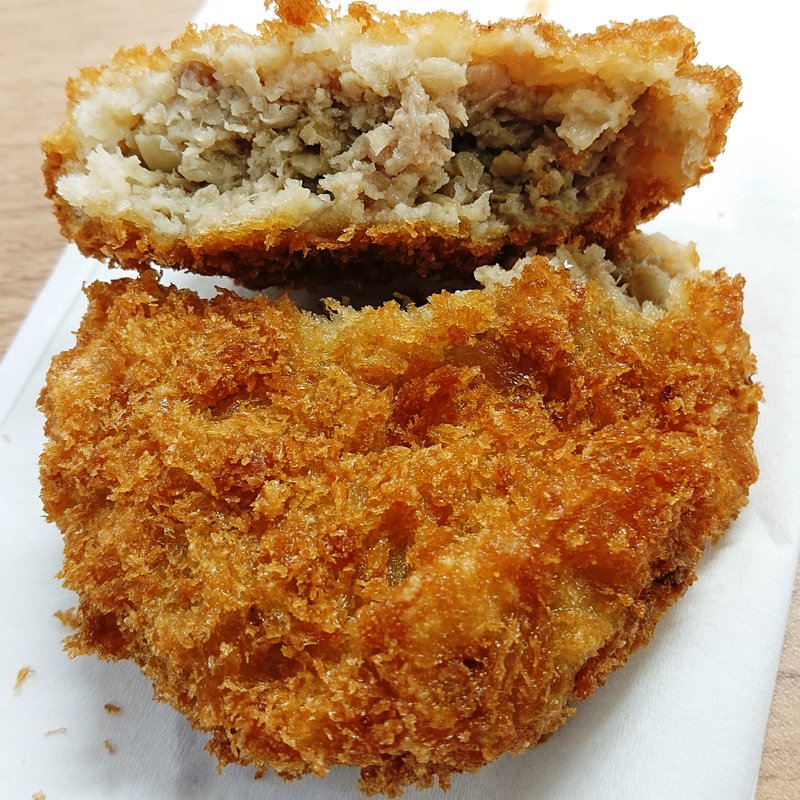 メンチカツ(まるや肉店)