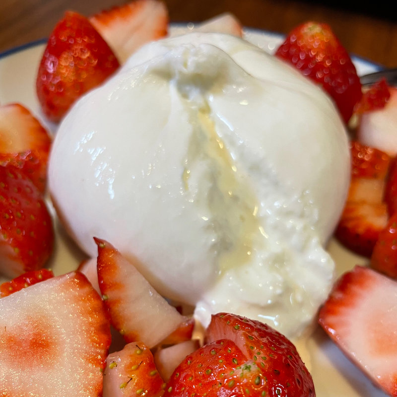 つくりたて ブッラータ(GOOD CHEESE GOOD PIZZA 自由が丘店)