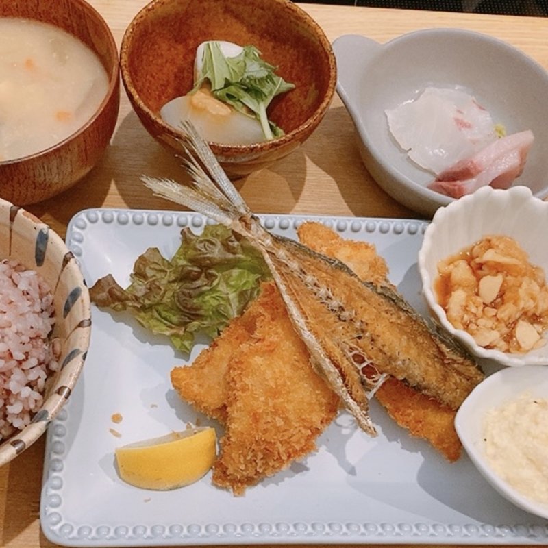 ふぐ料理と有機野菜 とく山(広島県広島市東区)のおすすめメニューのランキング | おいしい一皿が集まるグルメコミュニティサービス「Sarah」 |  おいしい一皿が集まるグルメコミュニティサービス「Sarah」