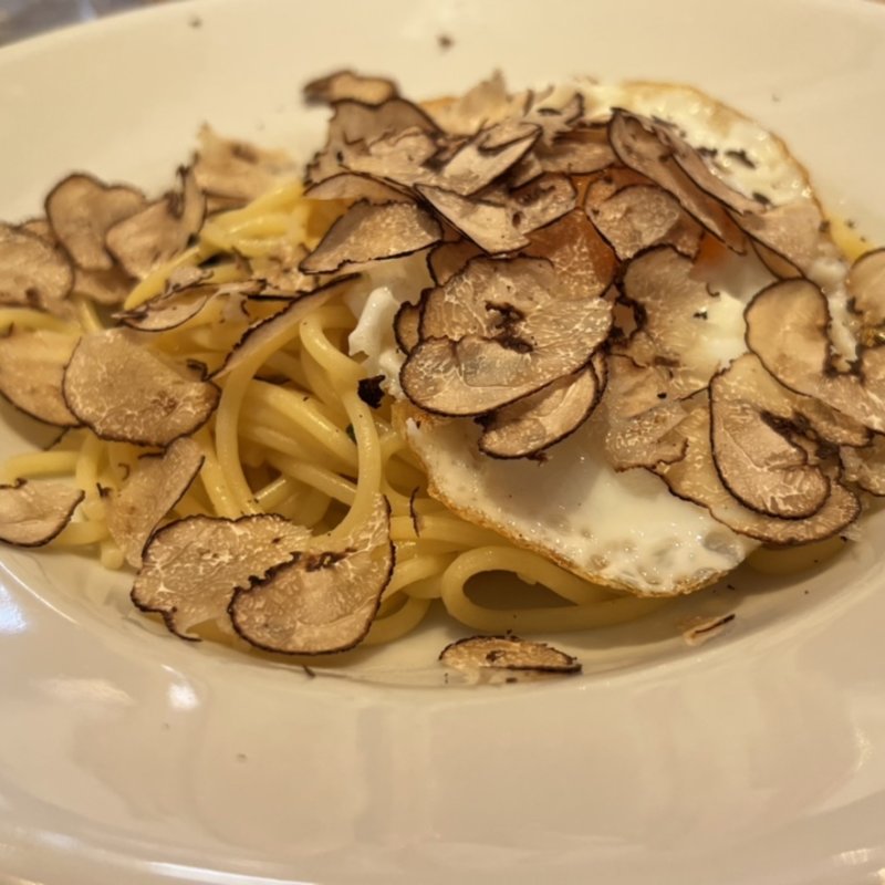 トリュフとたまごのパスタ(ビリエット)