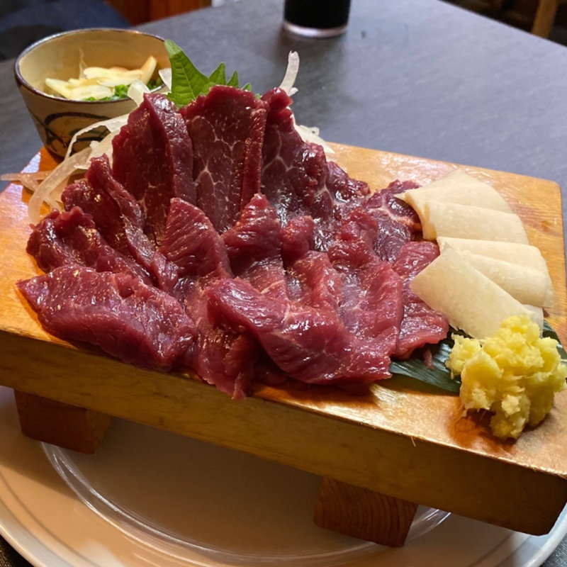 馬刺し(とも家)