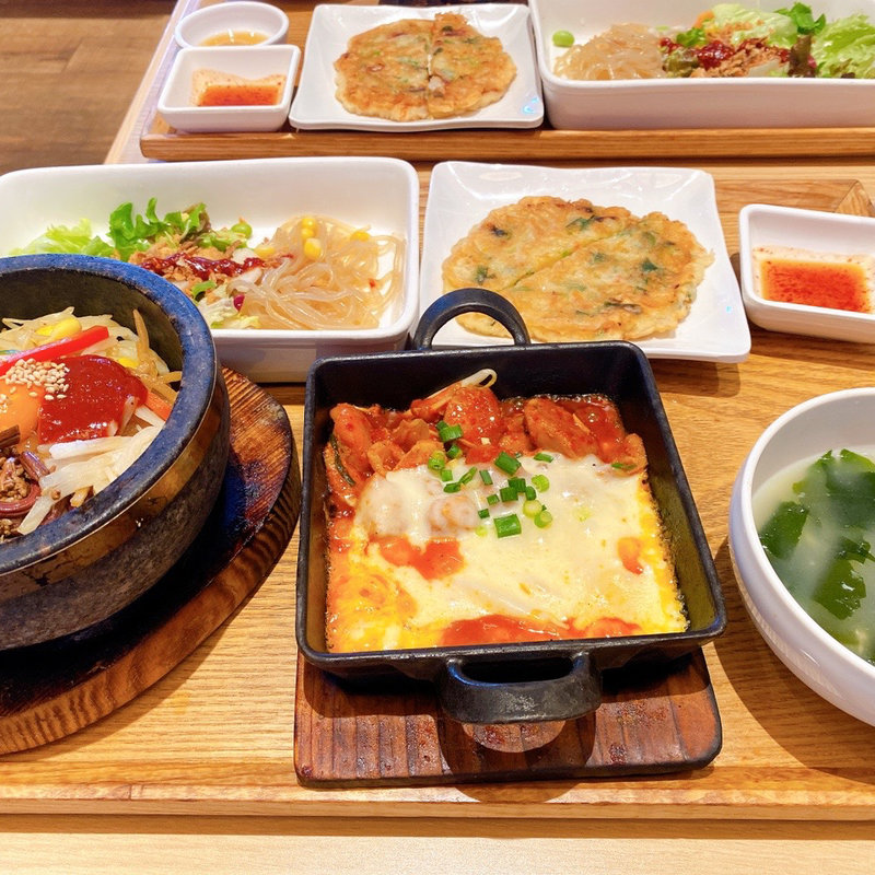 (韓美膳DELI 川崎アゼリア店)