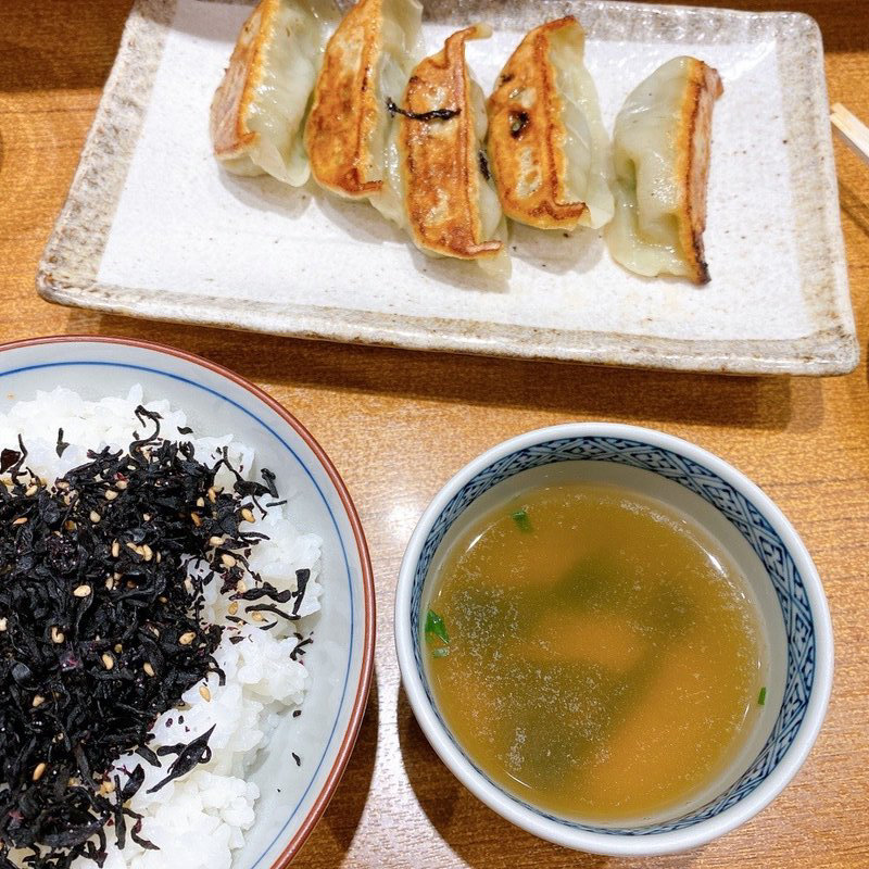 まん天餃子(まん天餃子)