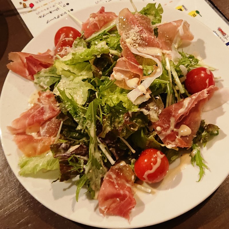 生ハムのサラダ(ビアバール丸々 御徒町店 )