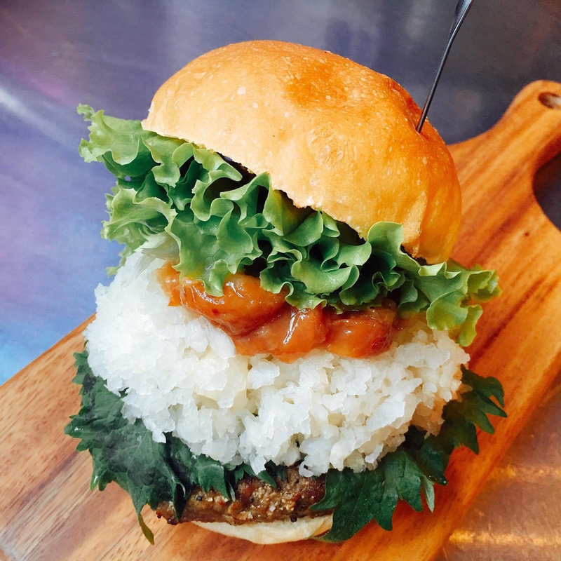 梅おろしそバーガー( ハラカラ。 )