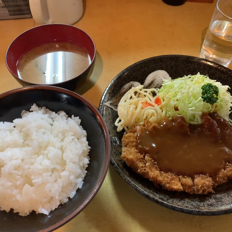 みそとんかつ定食(とんかつ専門店　とんき)