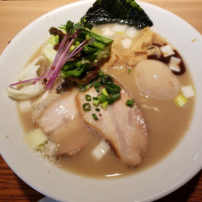 味玉(胡心房 （こしんぼう）)