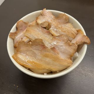 麺・IN・BLACK   (博多とんこつ 豚の足跡)