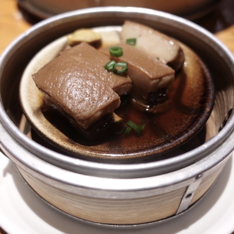 しまぶた屋のラフテー(沖縄料理しまぶた屋 )