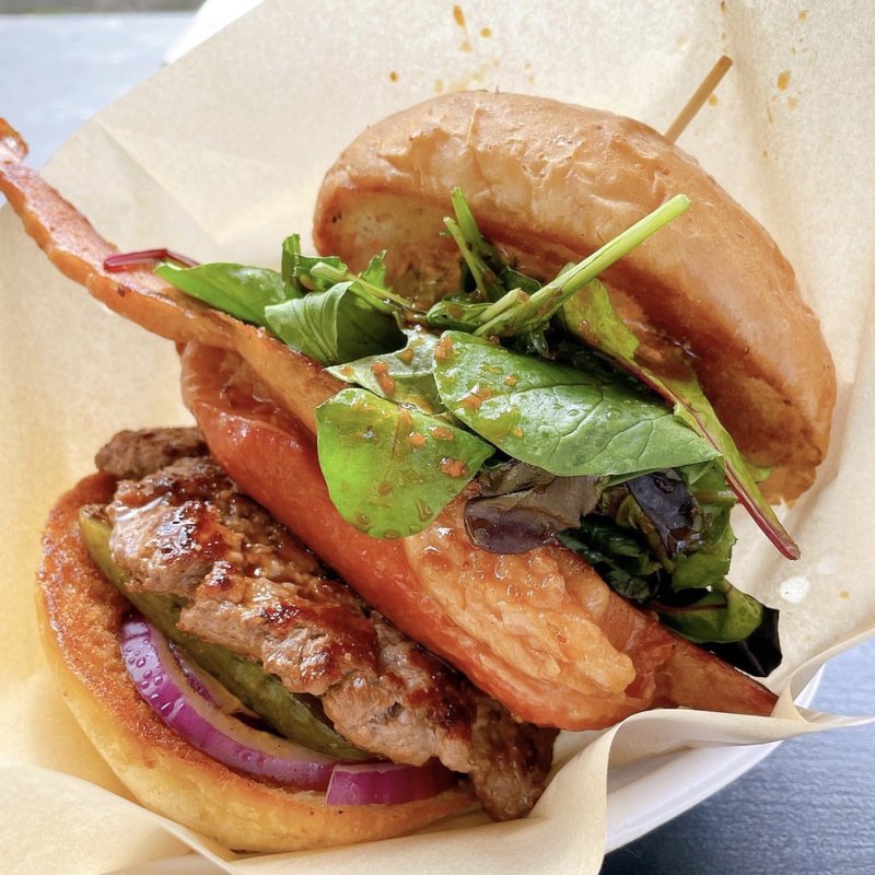 (B.H BURGER ビッグハッピーバーガー)