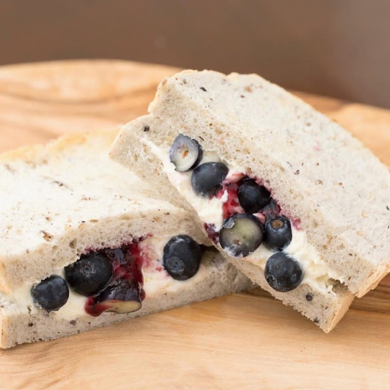 ブルーベリーサンドイッチ(キノーズマンハッタンニューヨーク)