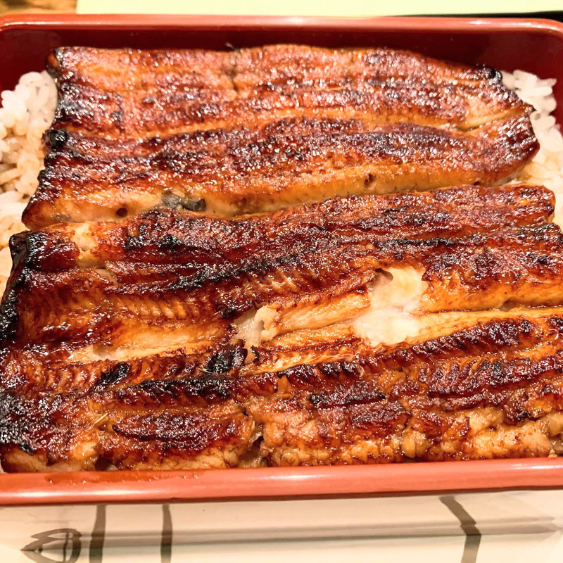 特製 弐段（ごはんとごはんの間にもうなぎが入っています）(川越 いちのや （かわごえ いちのや）)