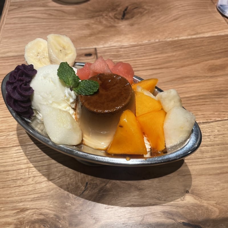 季節のぷりんアラモード(ソビノワ)