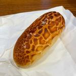 塩バタタイガー(OZ bread)