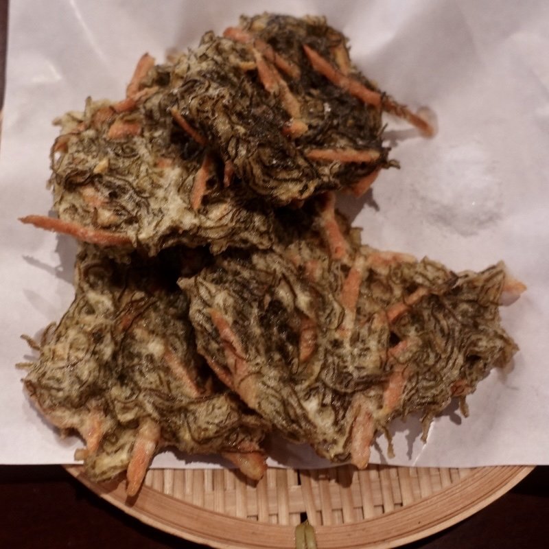 もずくの天ぷら(沖縄料理　美ら花)