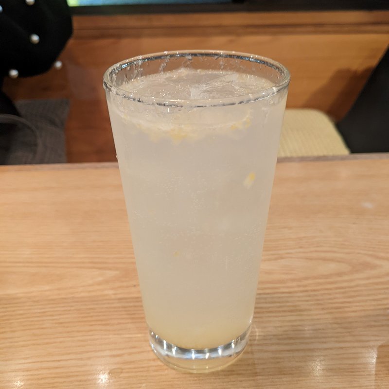 レモンサワー(日本酒バル 醸ス)