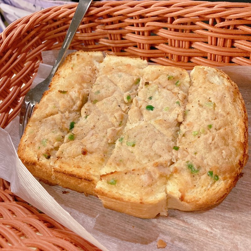 ツナトースト(アロマ珈琲八重洲店)