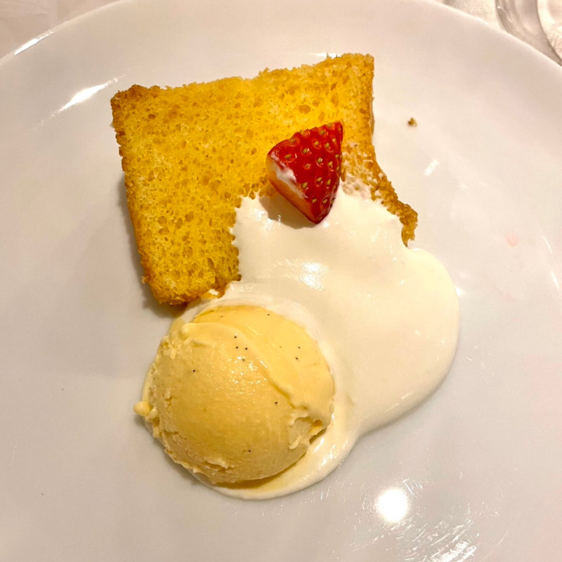 ディナーコース(デザート盛り合わせ)(ヴェンティクワットロ （Venti quattro）)