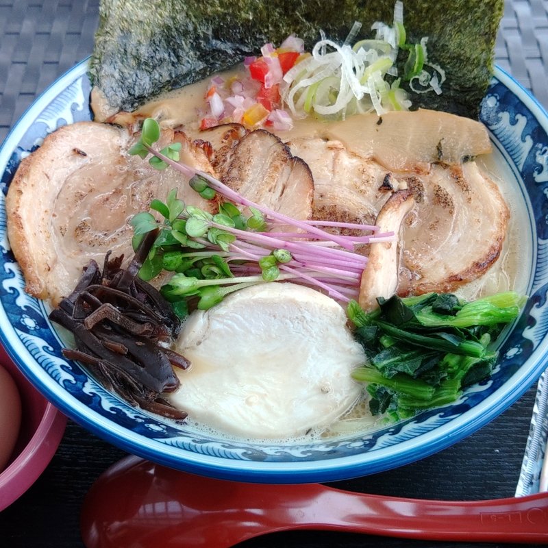 鶏パイタンらーめん(ポークランチョンミート)