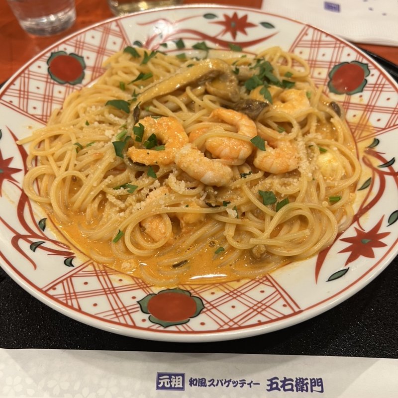 たっぷり海老とモッツァレラチーズのクリーミーム(洋麺屋 五右衛門 高田馬場店)