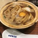 味噌煮込みうどん(山本屋本店 エスカ店 （やまもとやほんてん）)