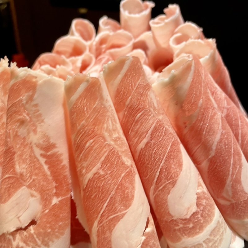 カンナ三段バラ(とん豚テジ 新宿ゴジラロード店 통통돼지)