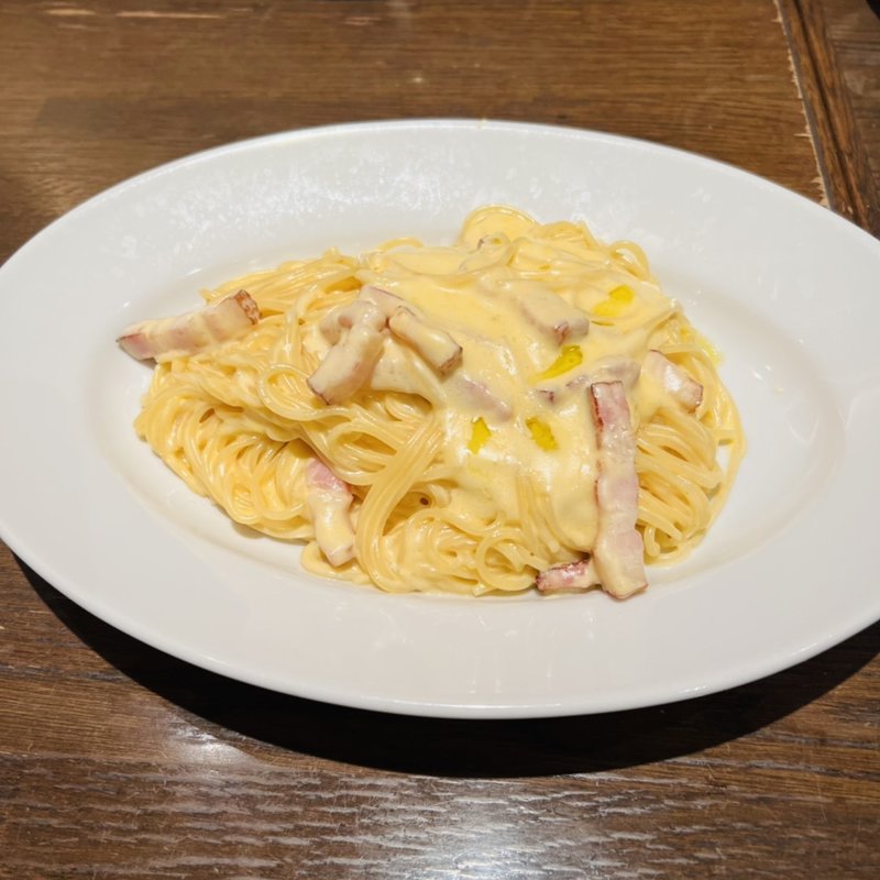 濃厚カルボナーラ(カフェ・イルマーレ)