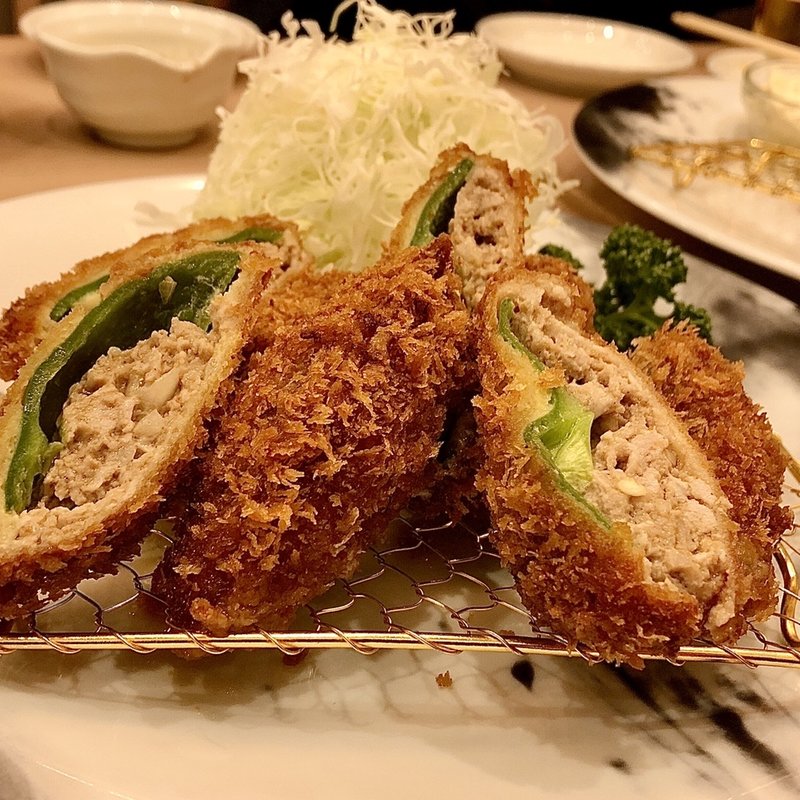 ピーマンの肉詰め(2個)(とんかつ神楽坂さくら五反田店)