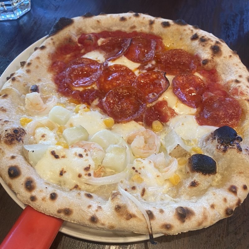 ピザ(ベットラサンバル)