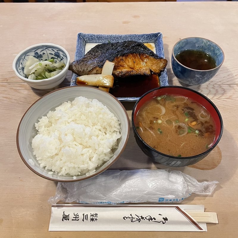 銀むつ照焼定食＋(三州屋 飯田橋 （さんしゅうや）)
