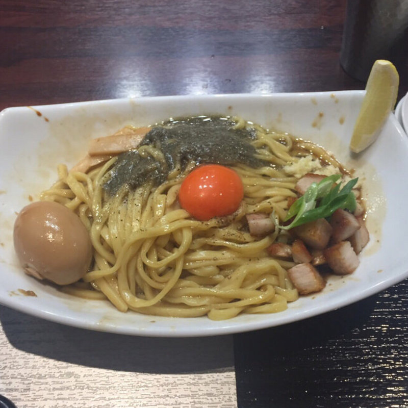 にぼバターまぜそば(NAKAGAWAわず)