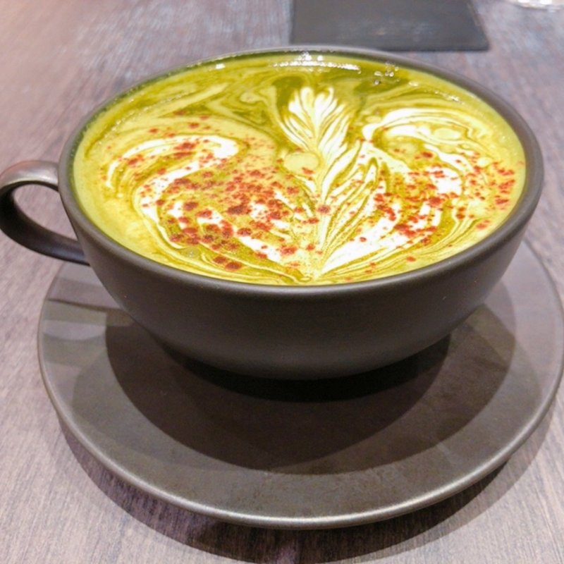 抹茶ショコララテ(伊右衛門カフェ ルクア イーレ店)